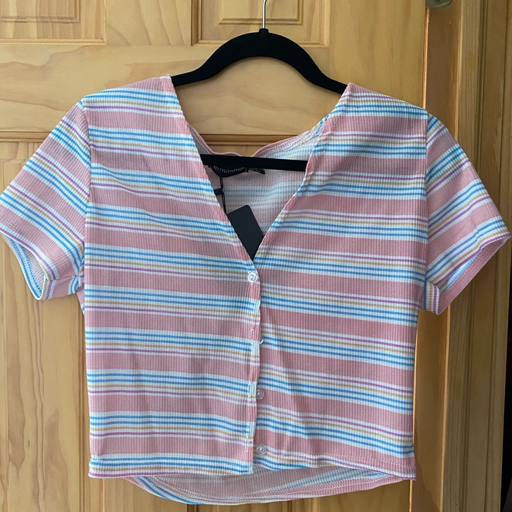 PrettyLittleThing crop top